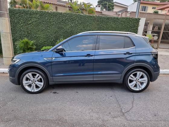 VOLKSWAGEN T-CROSS 1.4 250 TSI TOTAL FLEX HIGHLINE AUTOMÁTICO VOLKSWAGEN T-CROSS 1.4 250 TSI TOTAL FLEX HIGHLINE AUTOMÁTICO